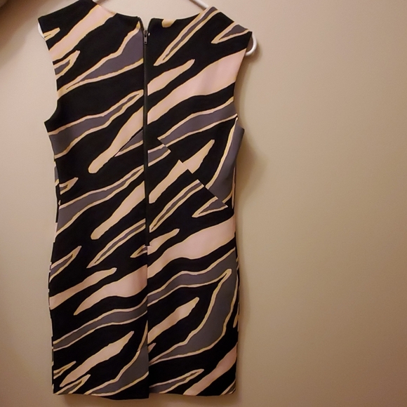Bar III Patterned Dress w / Funky Stripes - Picture 2 of 4